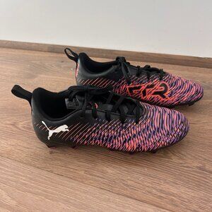 Puma Future 8 Play FG/AG cleats size Youth 3.5